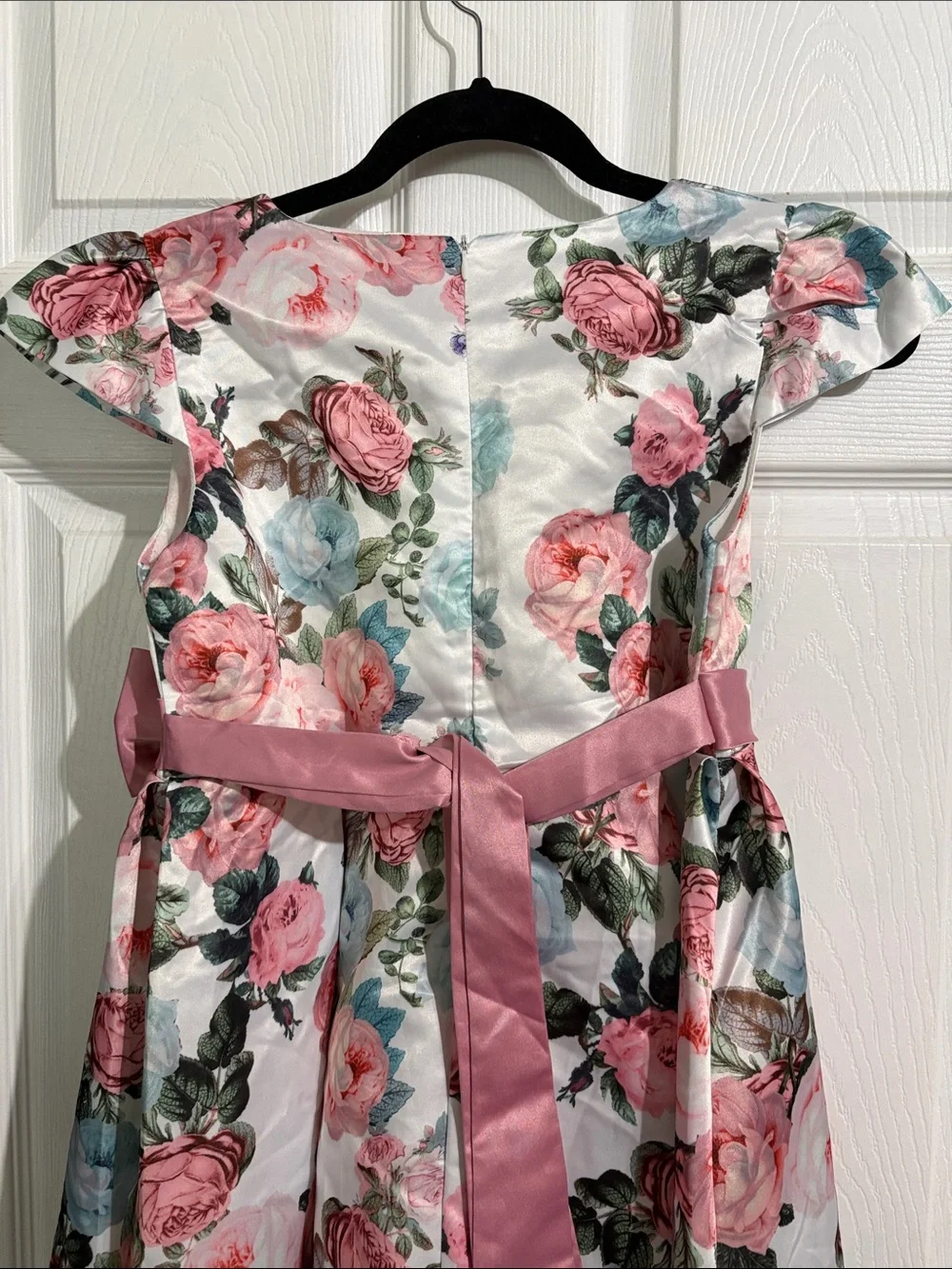 Source Unknown White Floral Dress with Pink and Blue Accents
